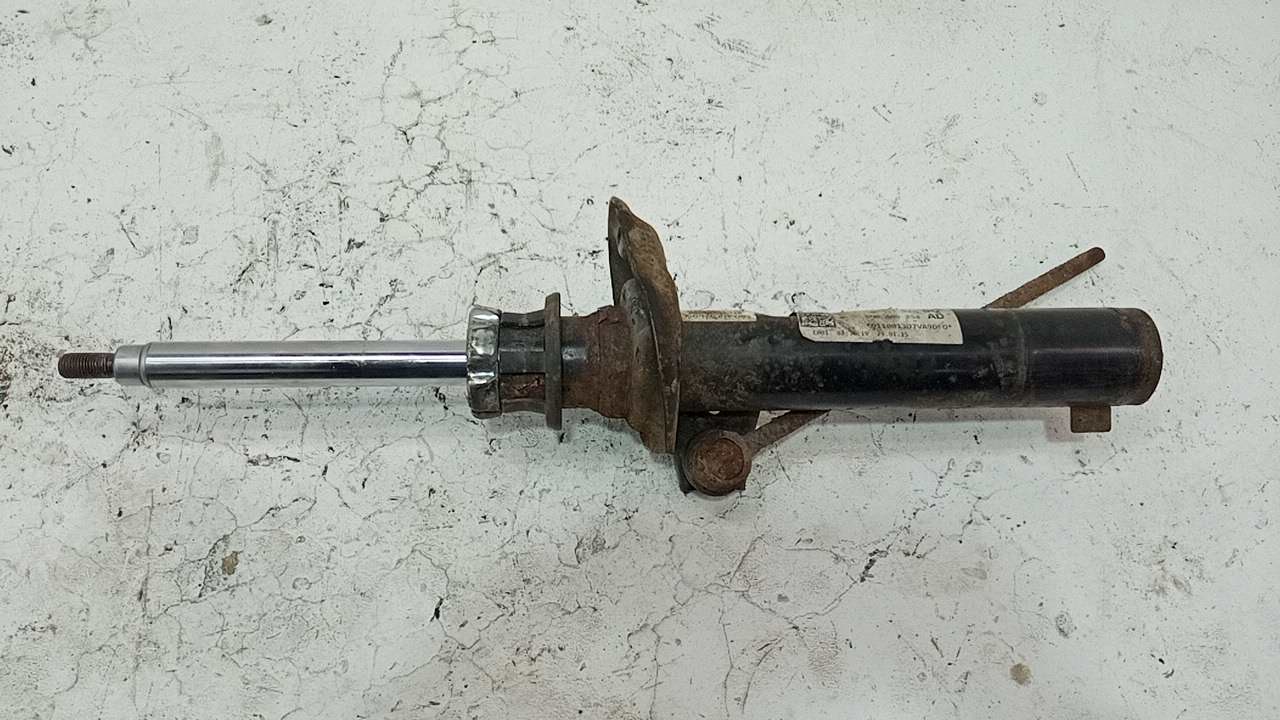 Амортизатор передний правый