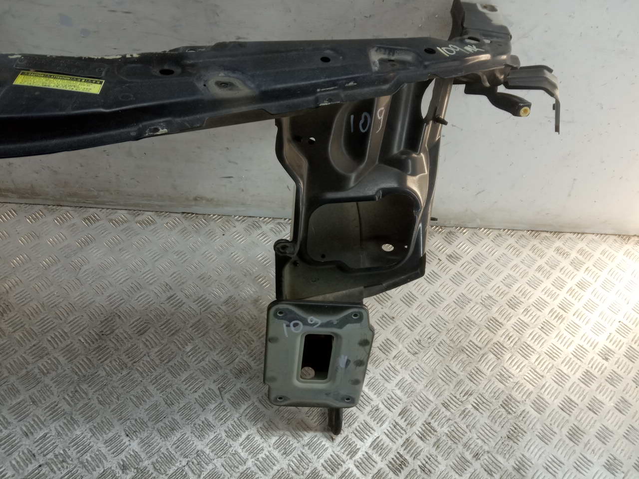 Панель передняя (телевизор)