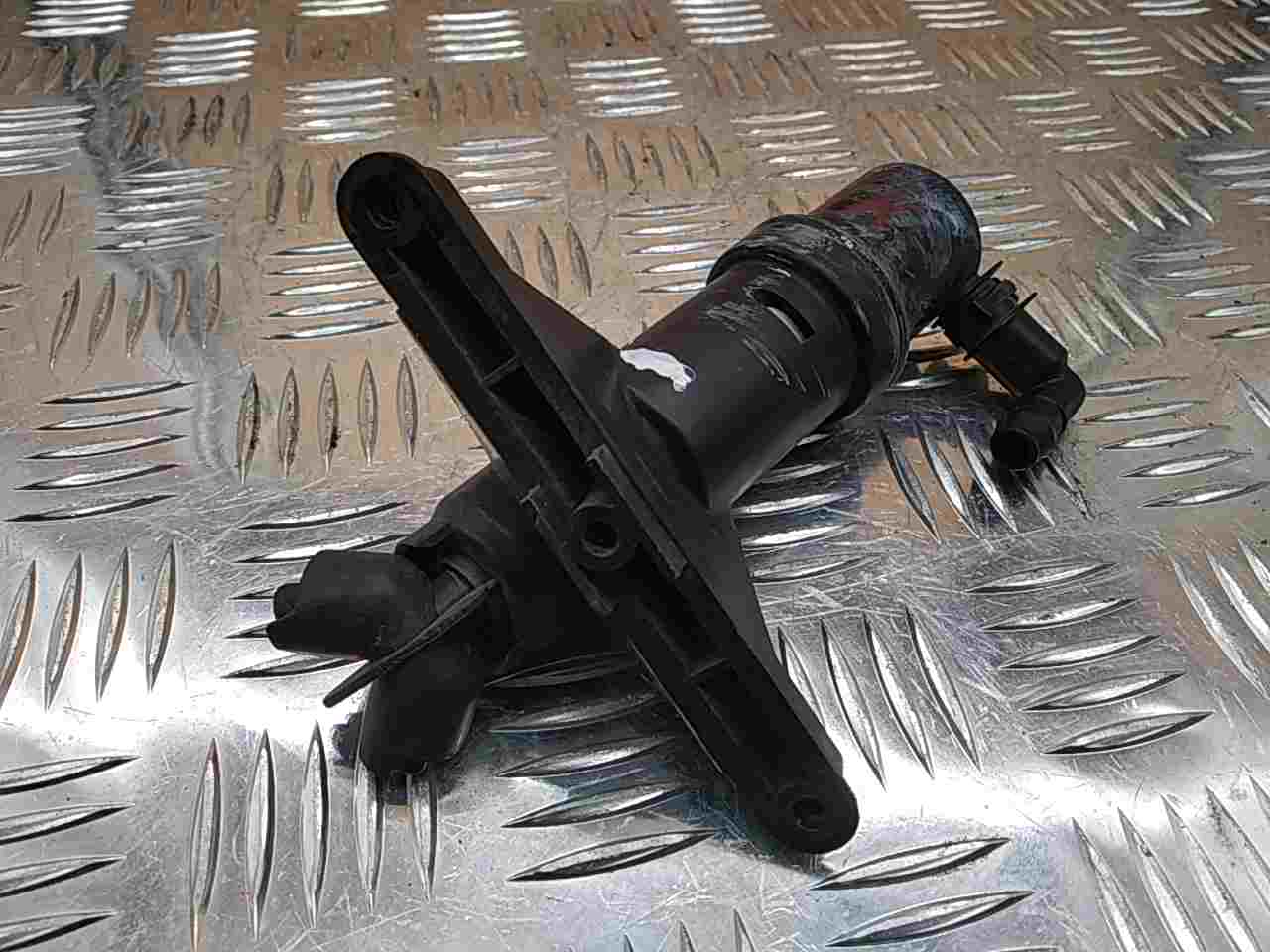 Форсунка омывателя фары