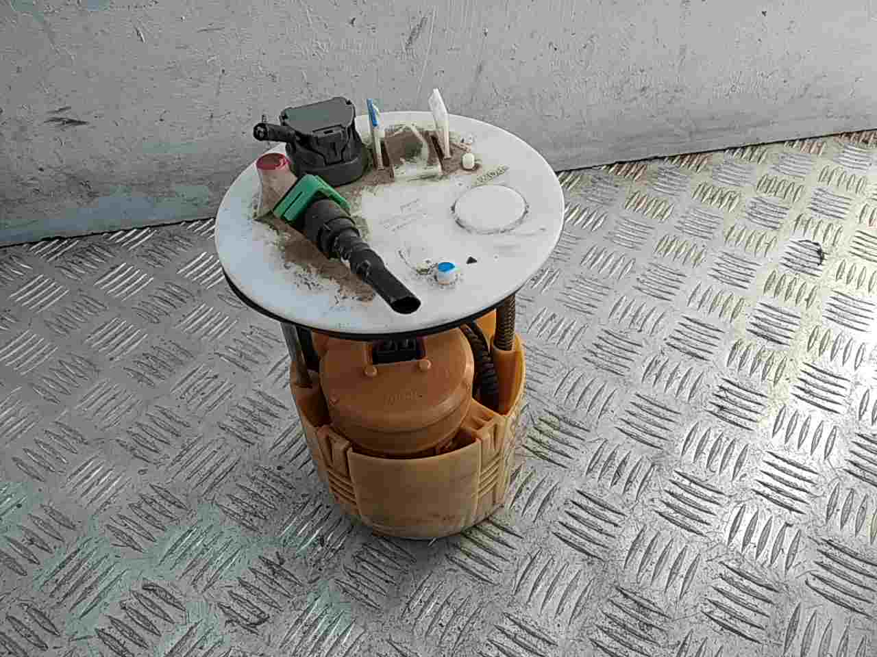 Насос топливный электрический