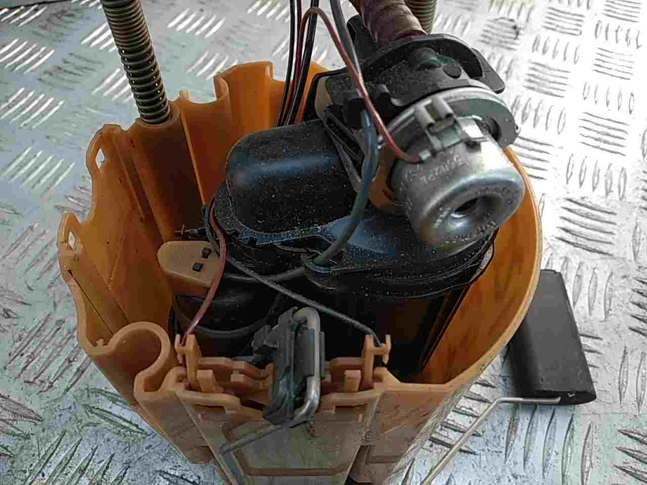 Насос топливный электрический