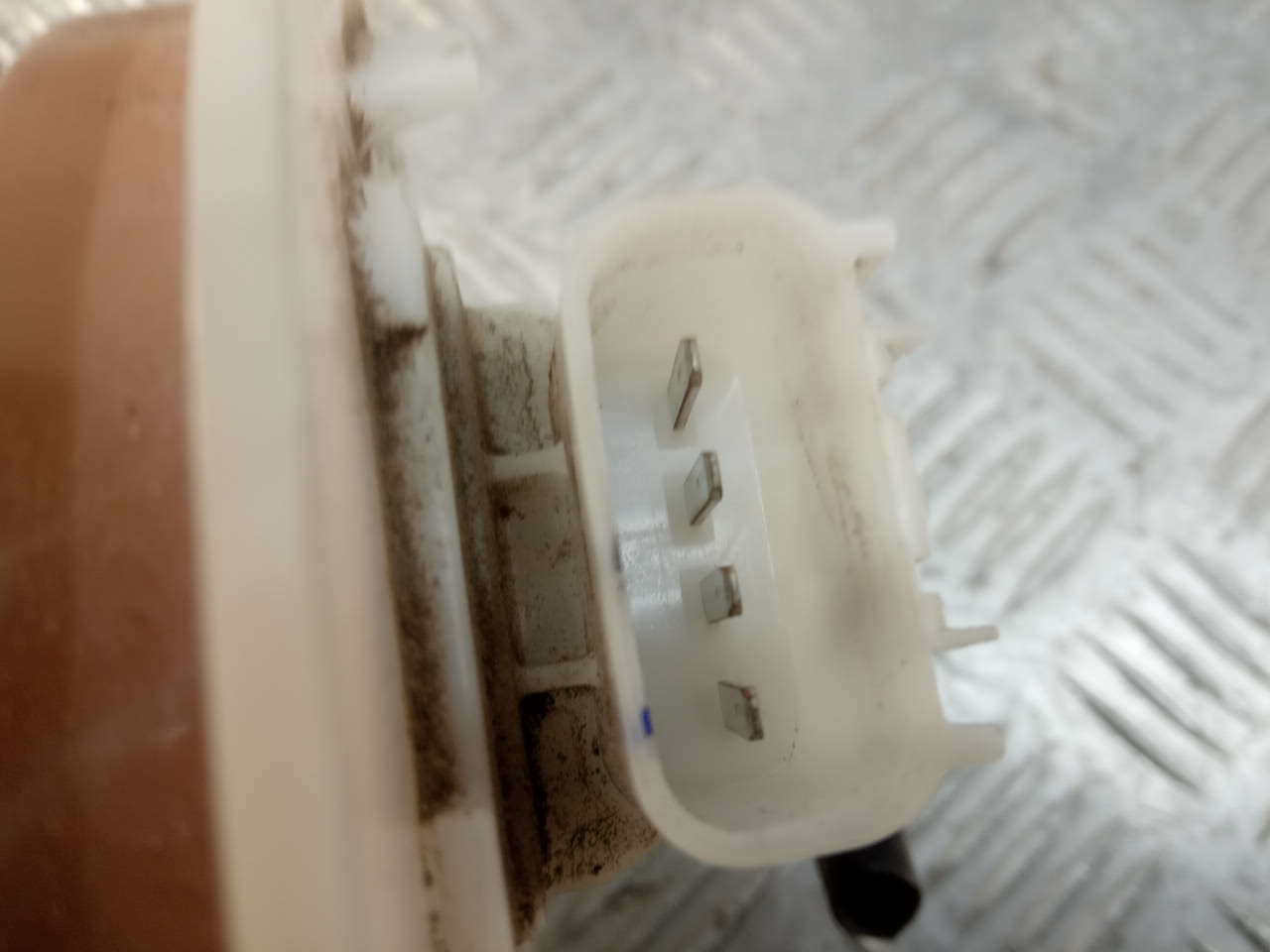 Насос топливный электрический