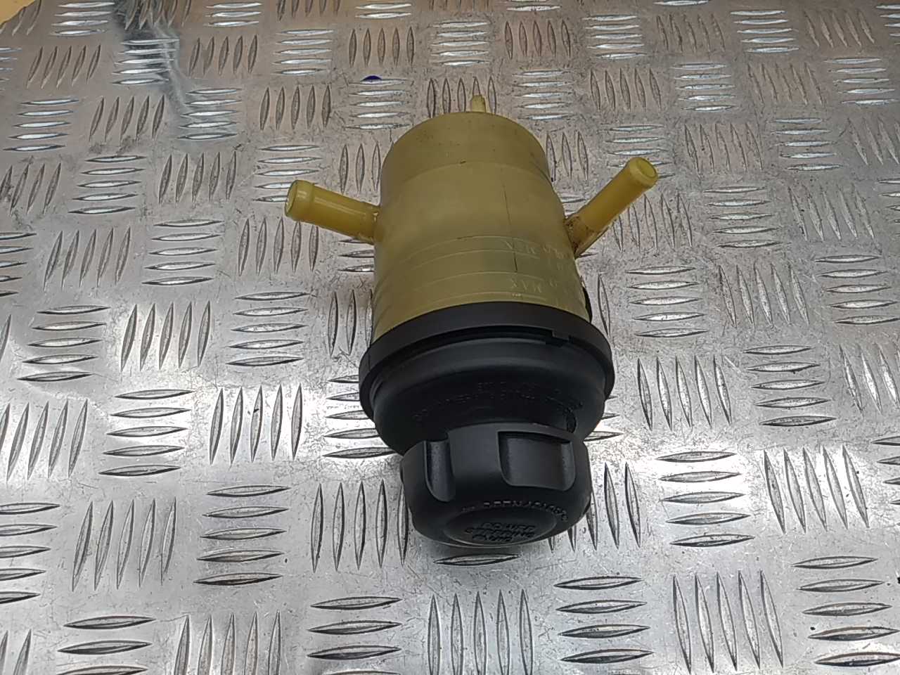 Бачок ГУР