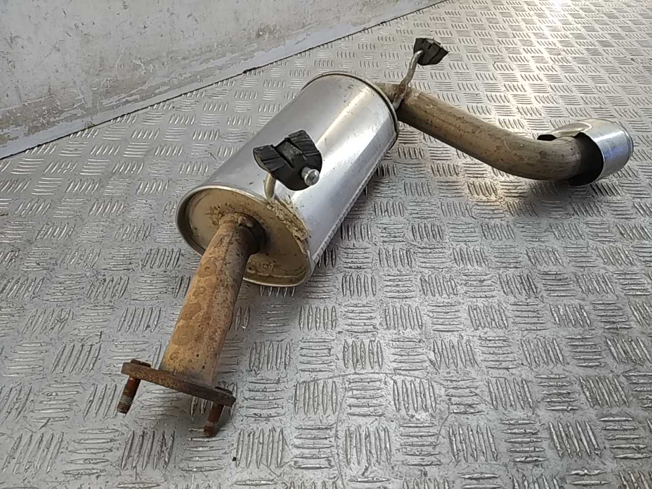 Глушитель задняя часть
