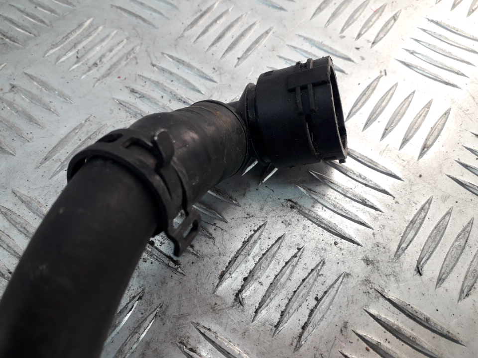 Шланг системы охлаждения