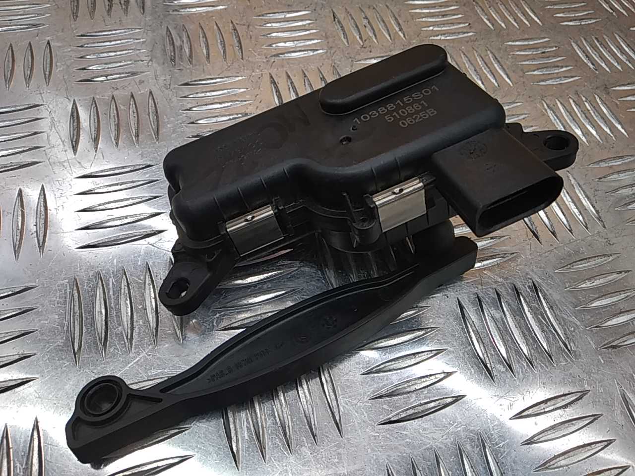 Механизм изменения длины впускного коллектора