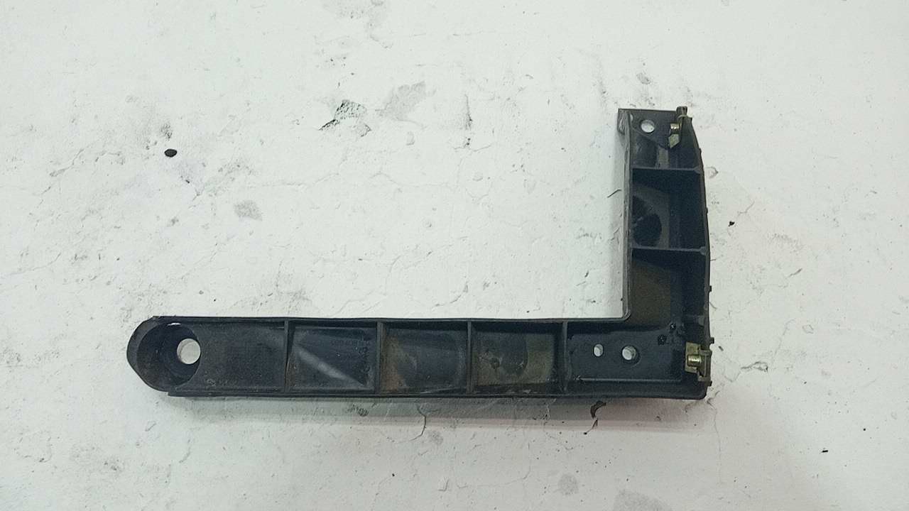 Кронштейн заднего бампера левый