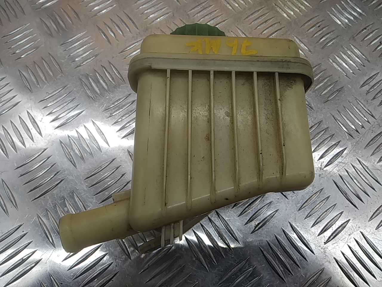 Бачок ГУР