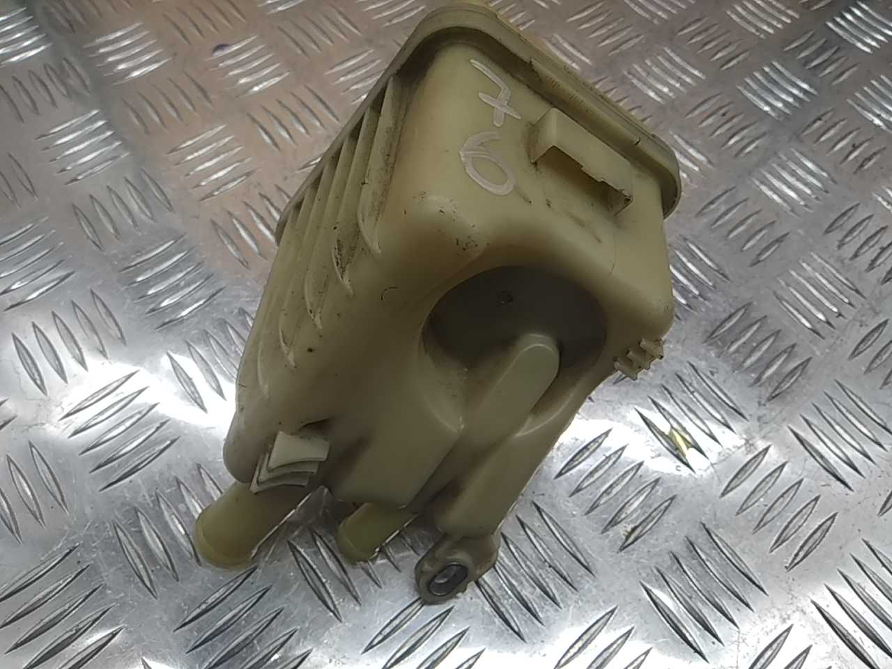 Бачок ГУР