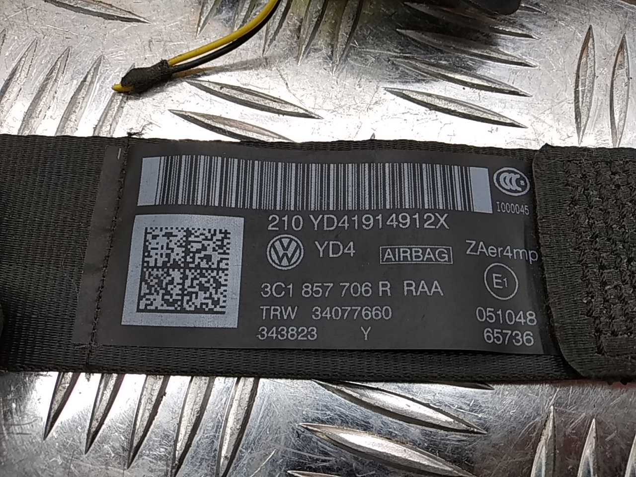 Ремень безопасности с пиропатроном