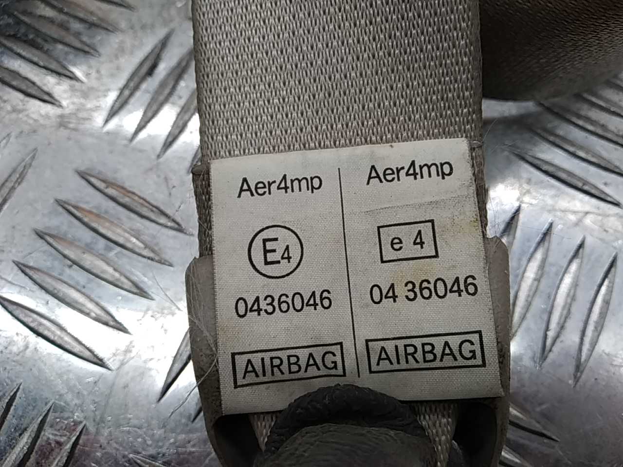 Ремень безопасности с пиропатроном