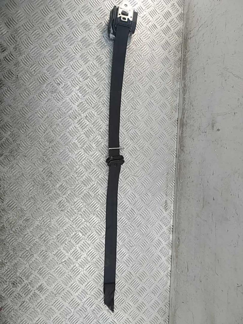 Ремень безопасности с пиропатроном