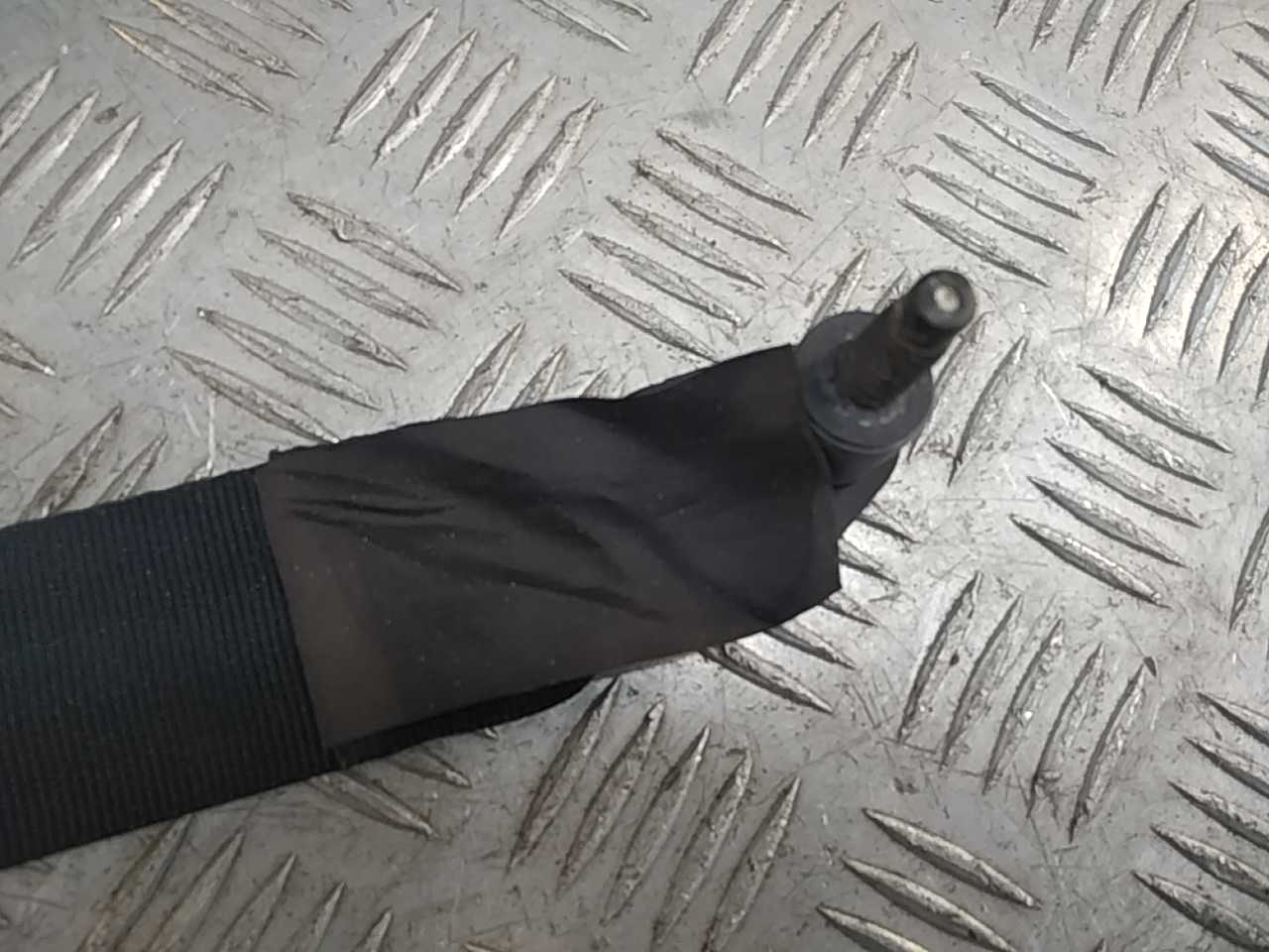 Ремень безопасности с пиропатроном