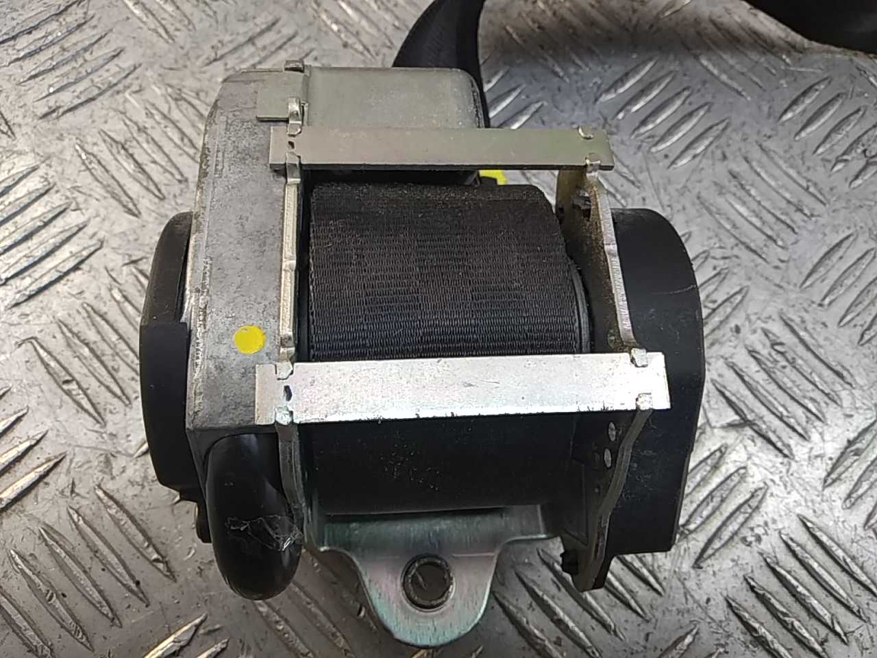 Ремень безопасности с пиропатроном