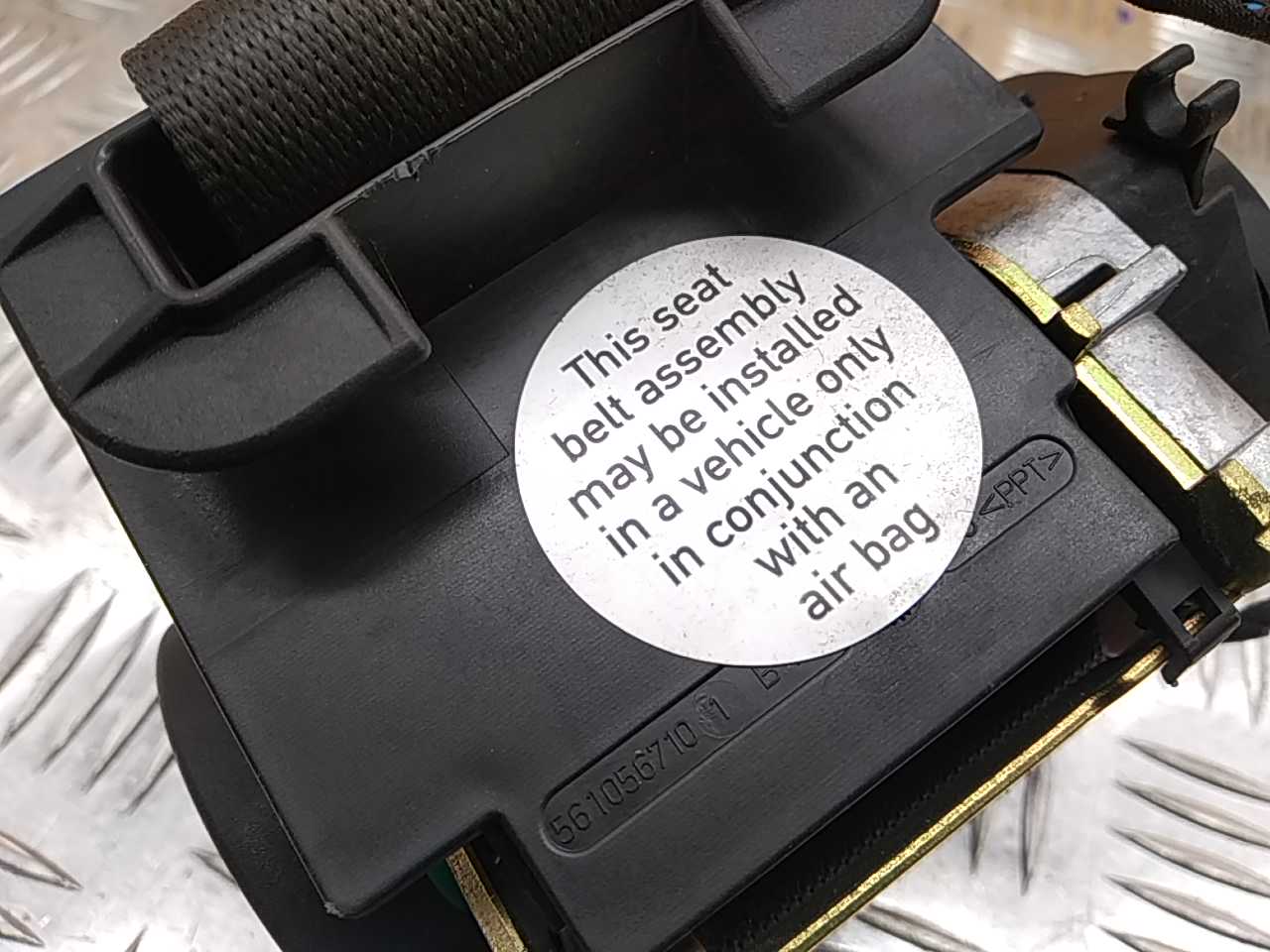 Ремень безопасности с пиропатроном