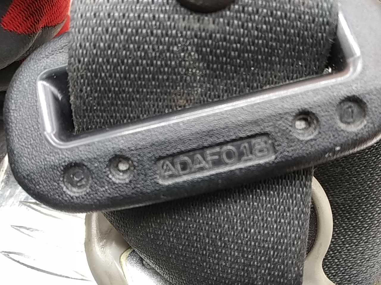 Ремень безопасности с пиропатроном