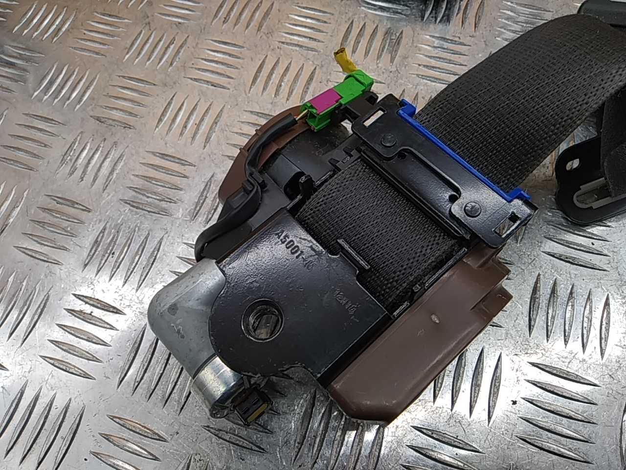 Ремень безопасности с пиропатроном