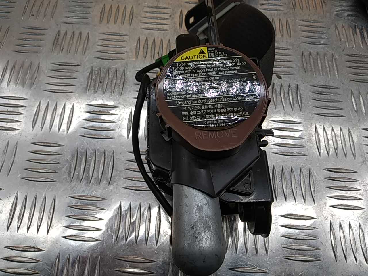 Ремень безопасности с пиропатроном