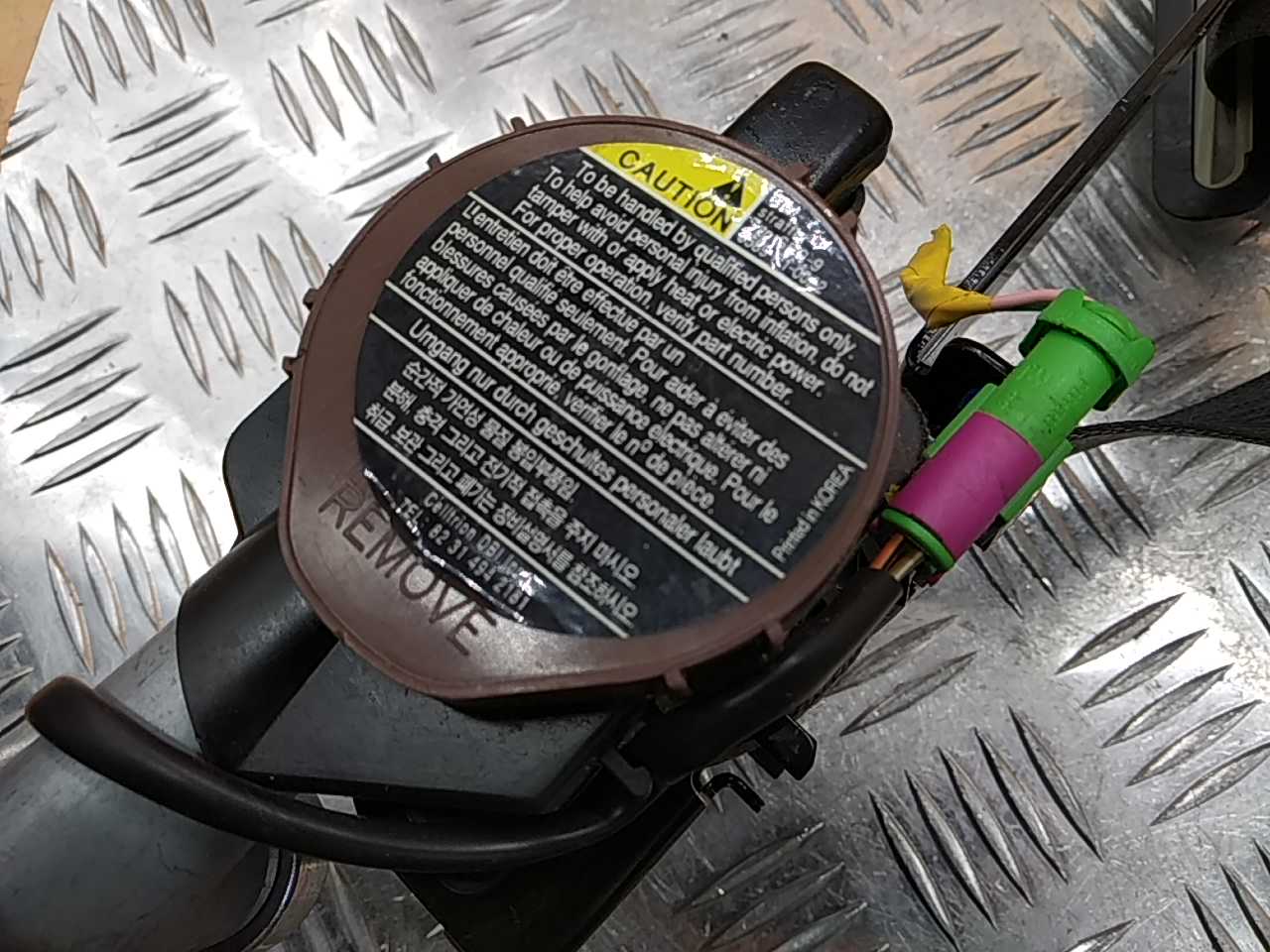 Ремень безопасности с пиропатроном