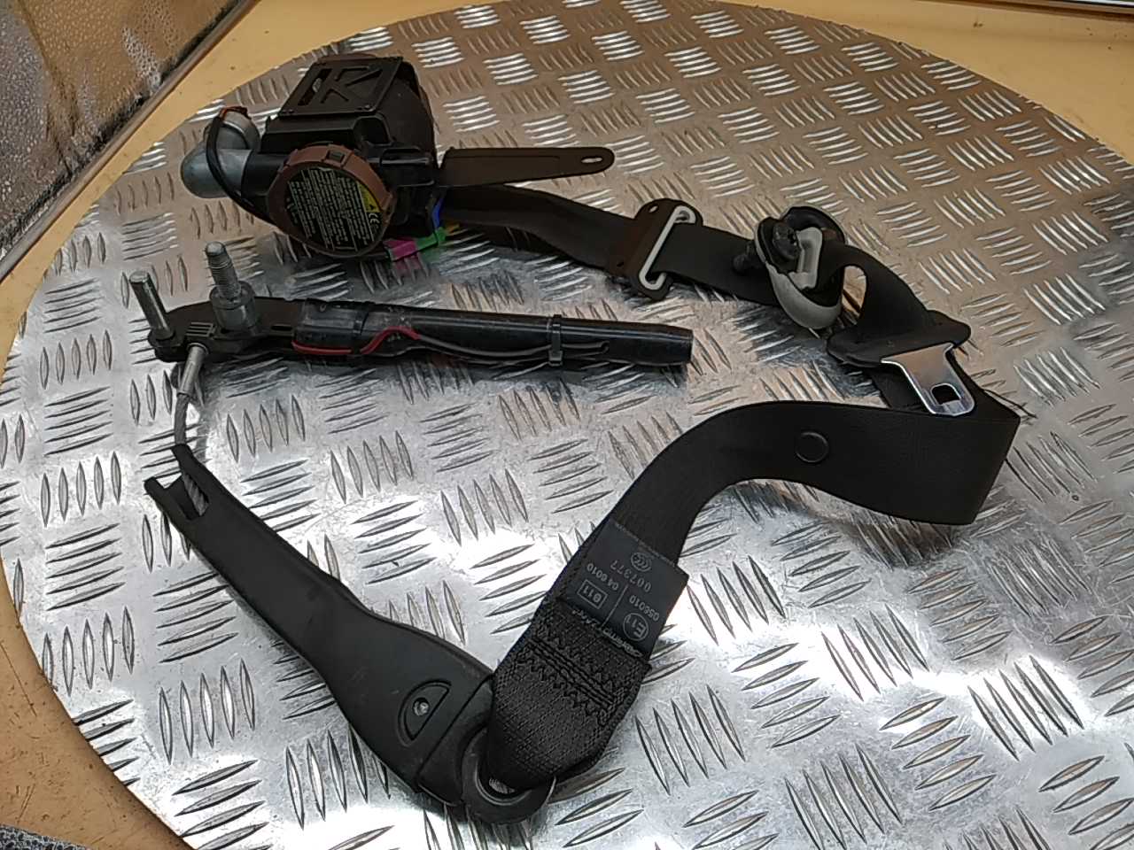 Ремень безопасности с пиропатроном