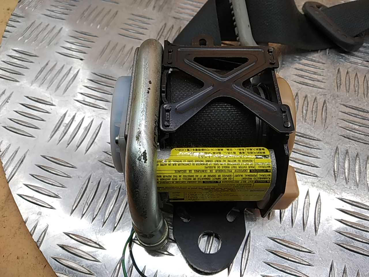 Ремень безопасности с пиропатроном