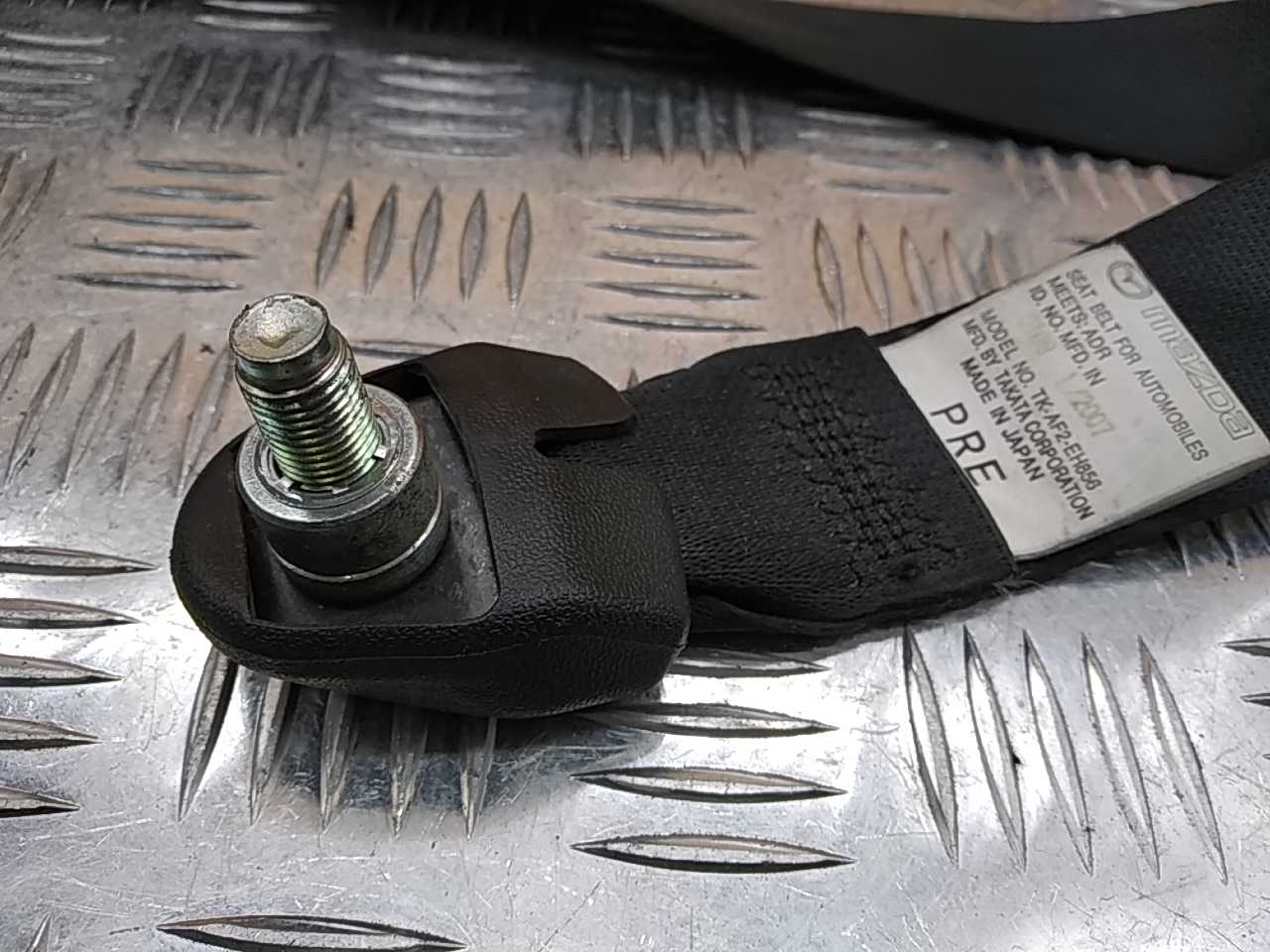 Ремень безопасности с пиропатроном