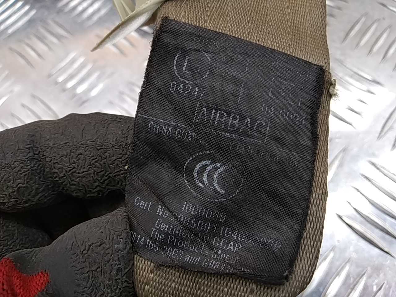 Ремень безопасности с пиропатроном