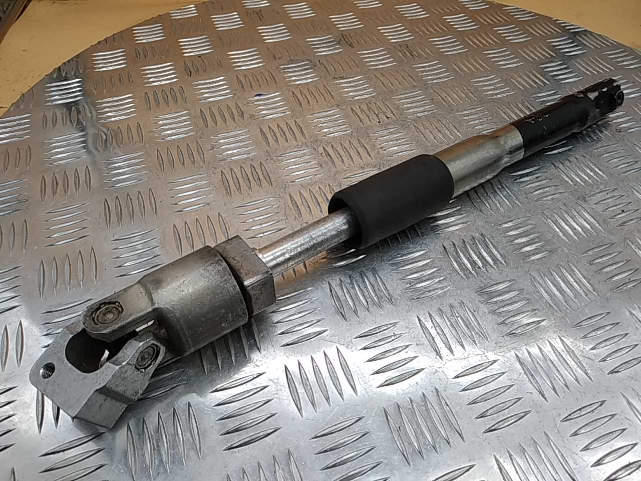 Кардан рулевой