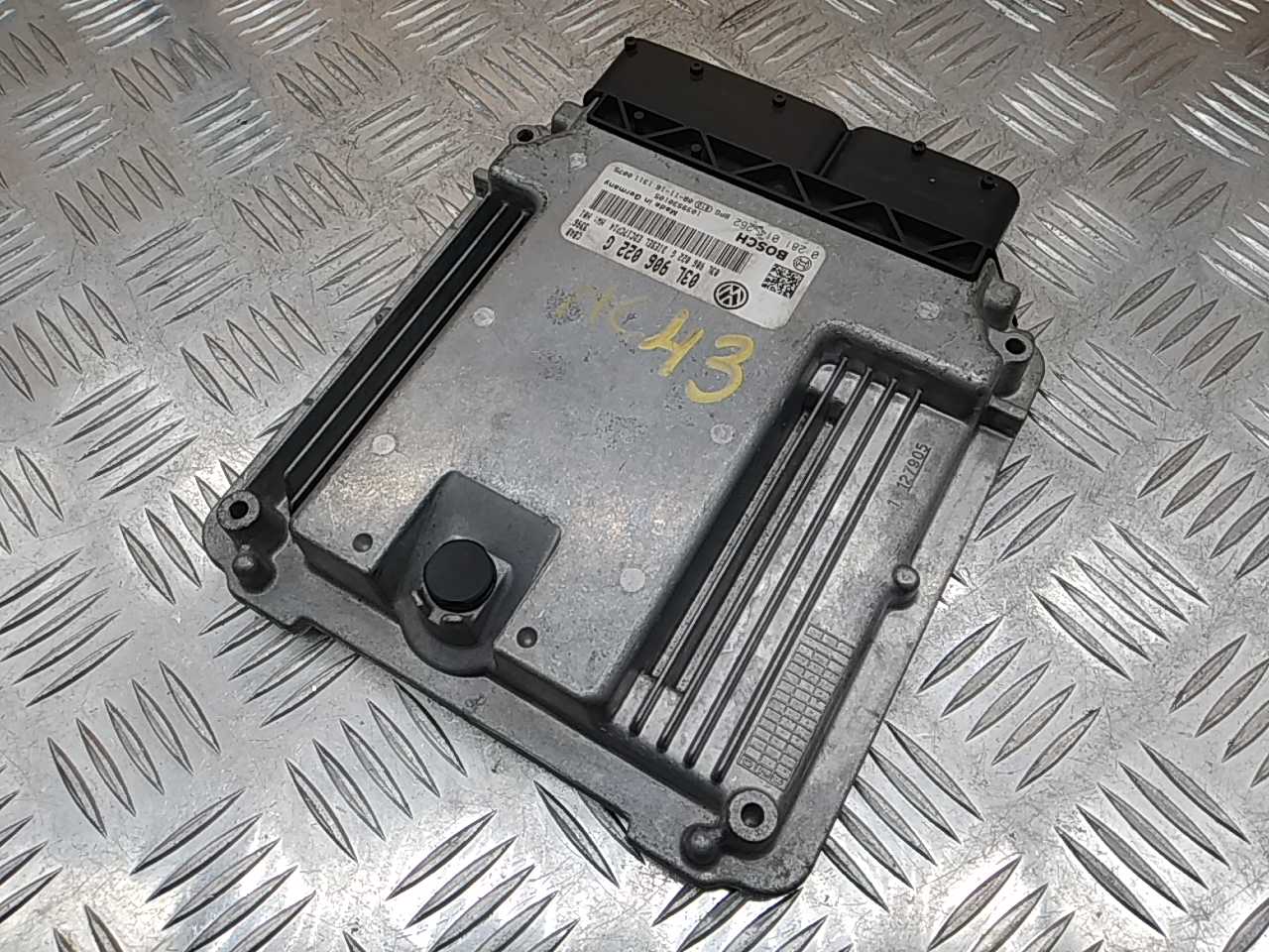 Блок управления двигателем