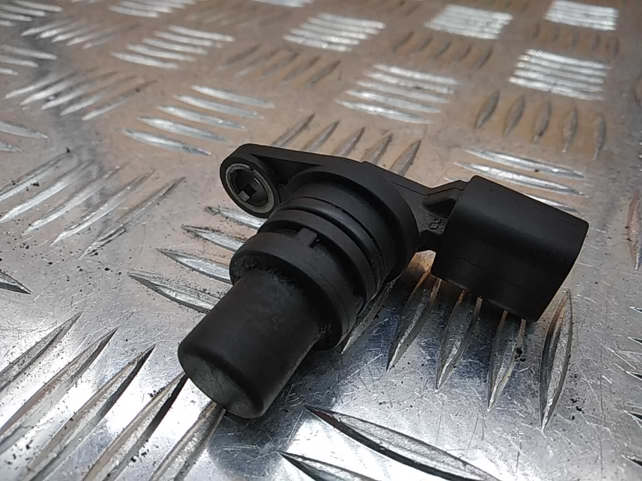 Датчик положения распредвала