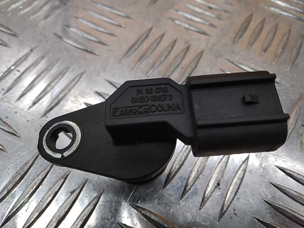 Датчик положения распредвала