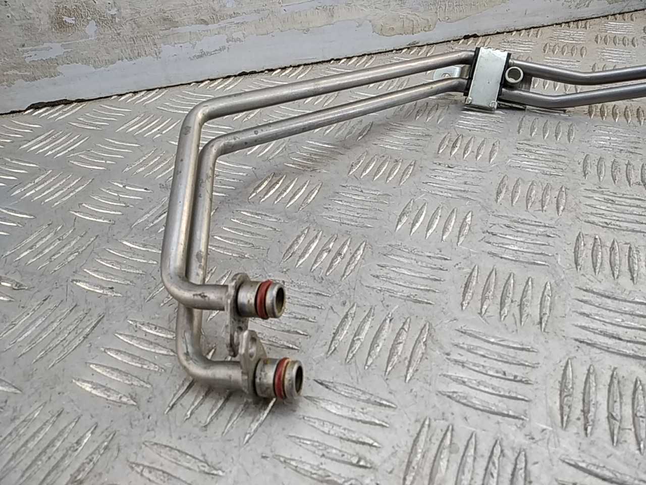 Трубка системы охлаждения