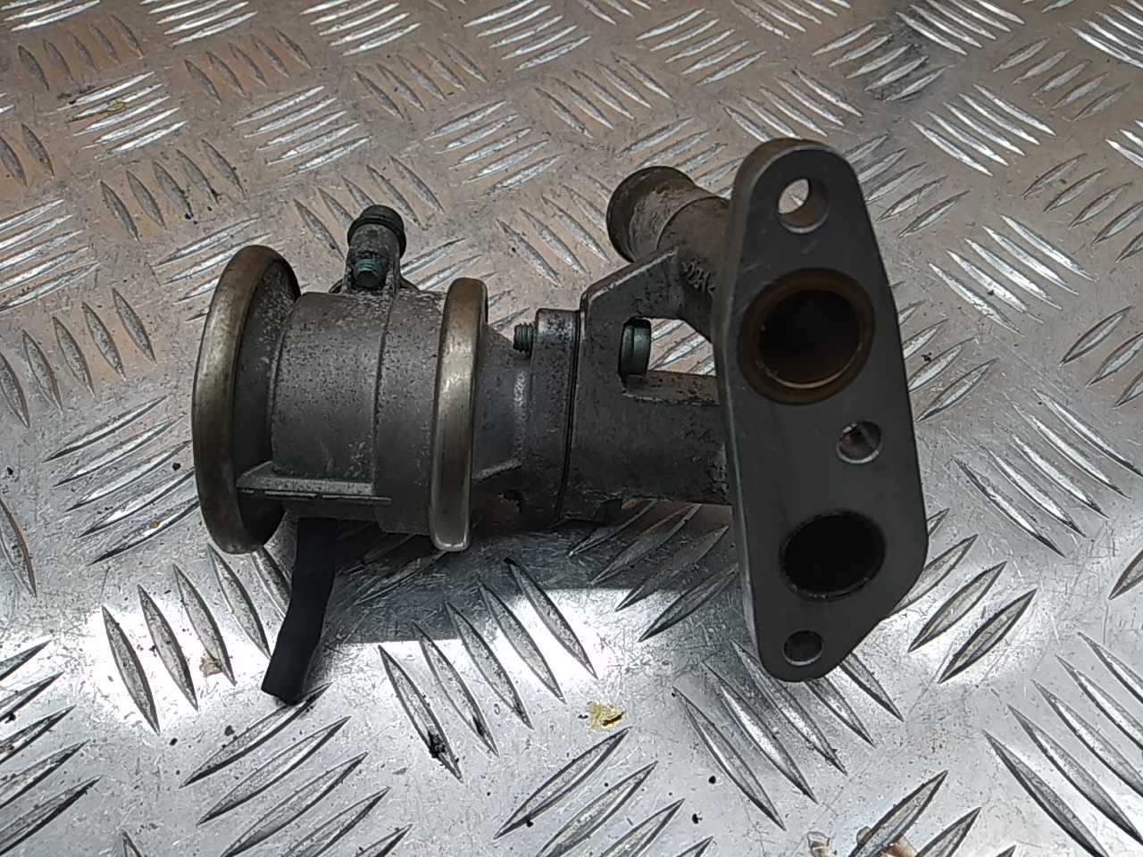 Клапан рециркуляции выхлопных газов (EGR)