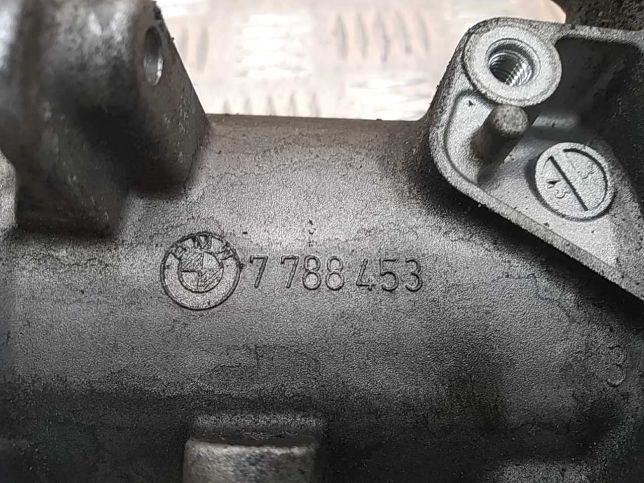 Корпус масляного фильтра