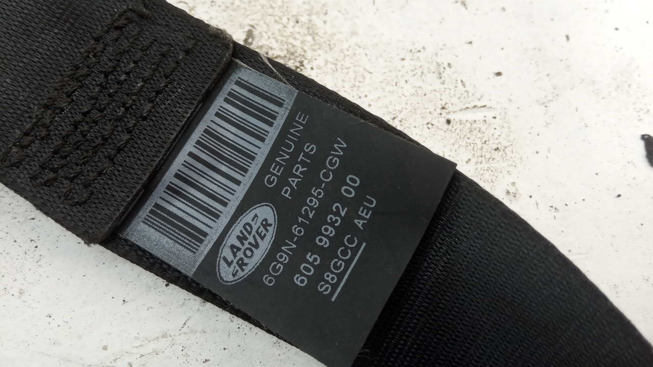 Ремень безопасности с пиропатроном