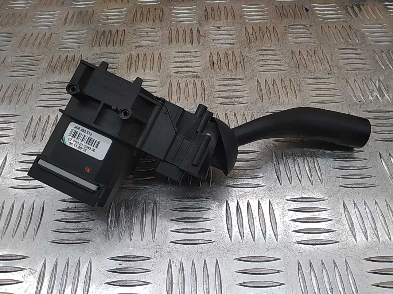 Переключатель поворотов подрулевой