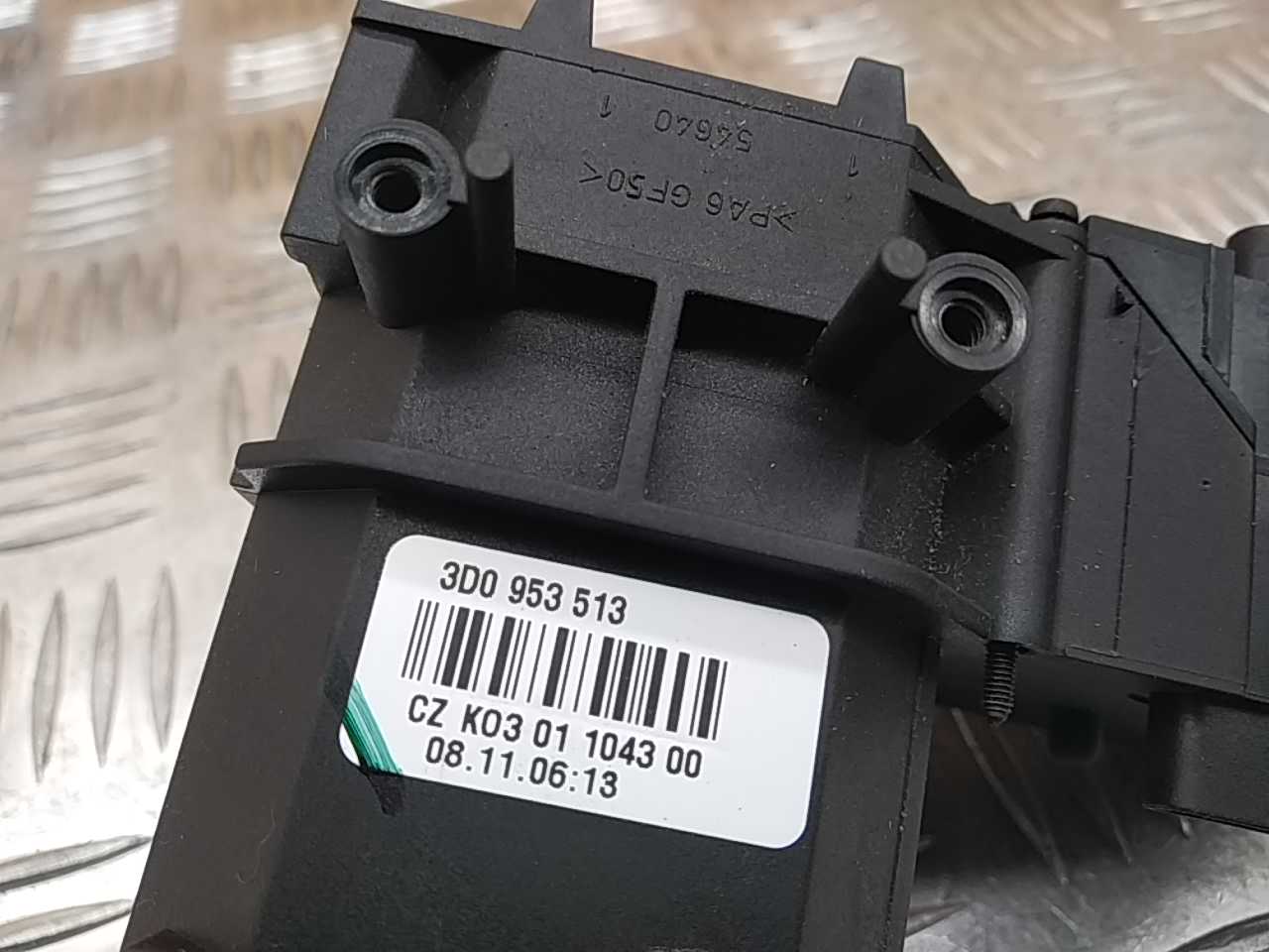 Переключатель поворотов подрулевой