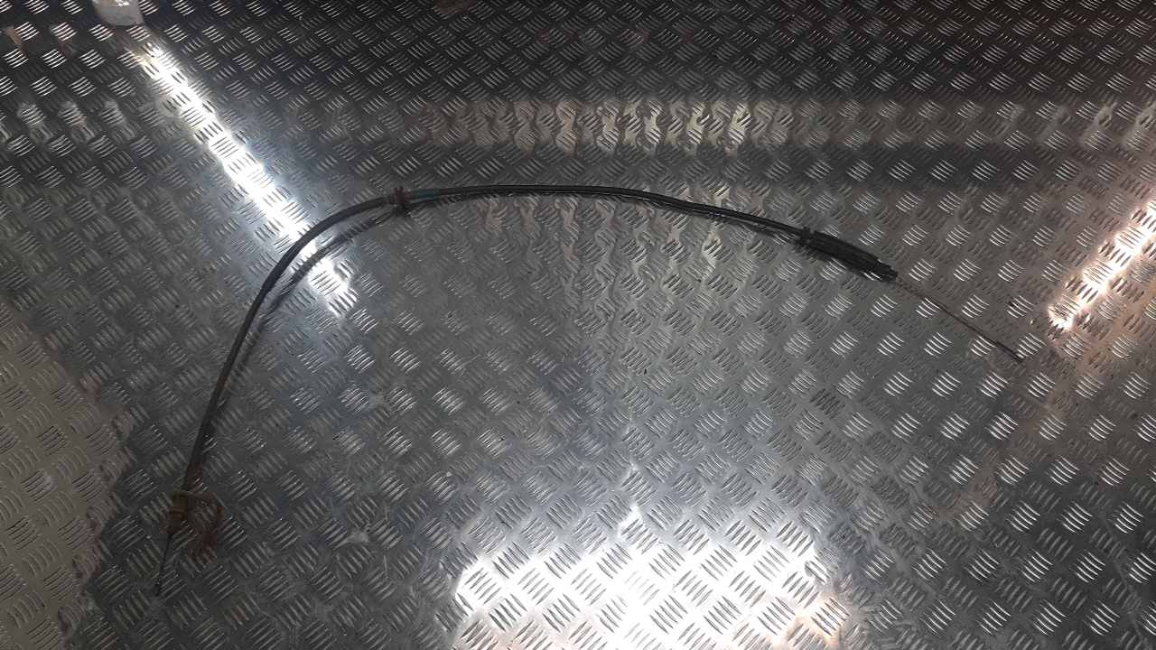 Трос стояночного тормоза левый