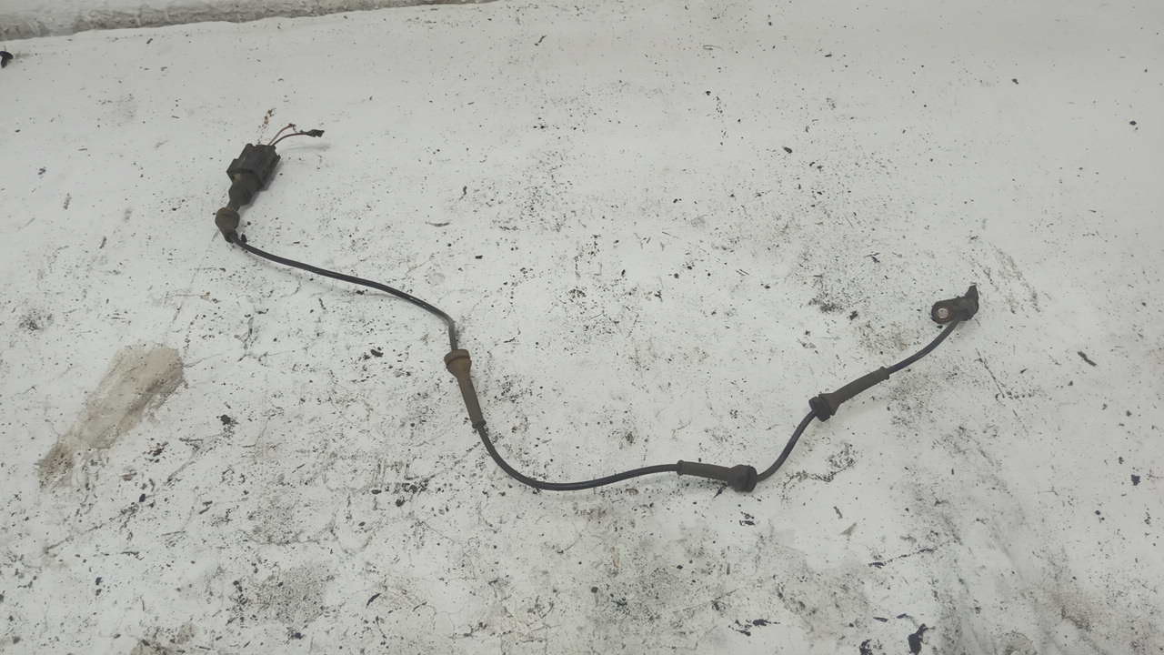 Датчик ABS задний