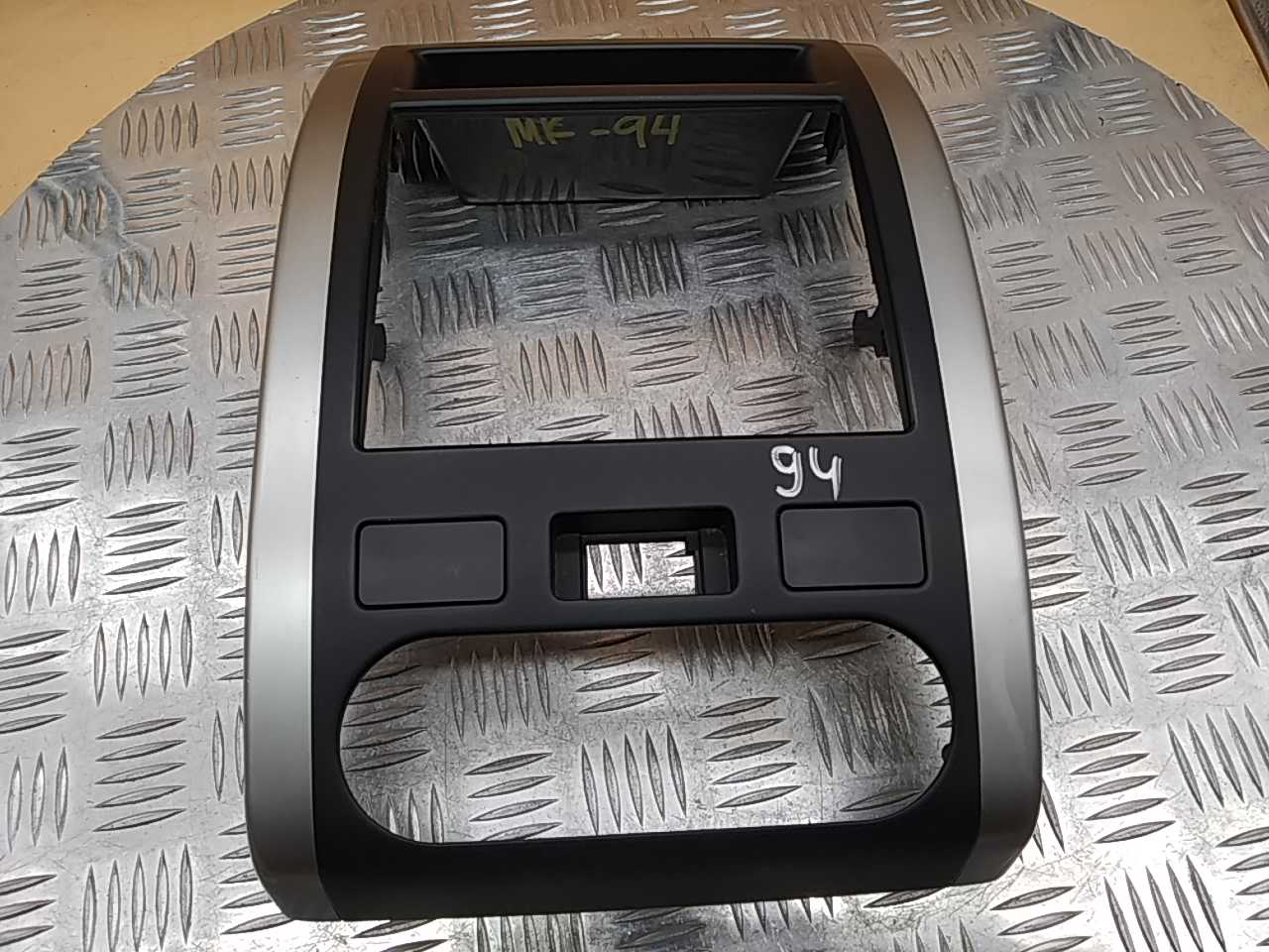 Рамка магнитолы