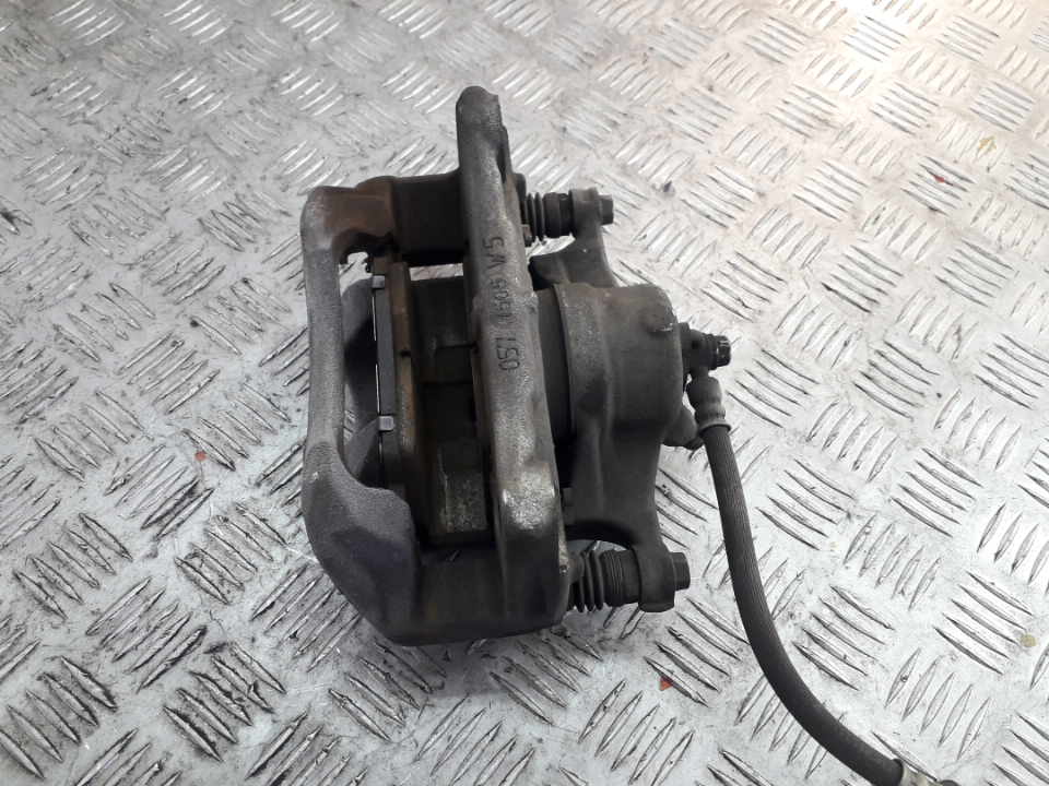 Суппорт передний правый