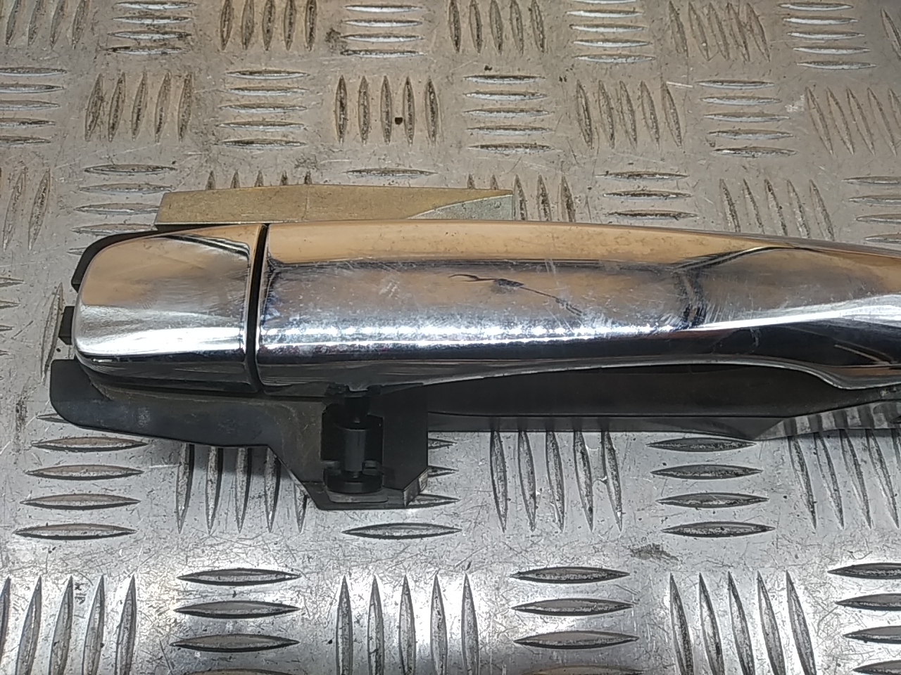 Ручка двери задней наружная правая