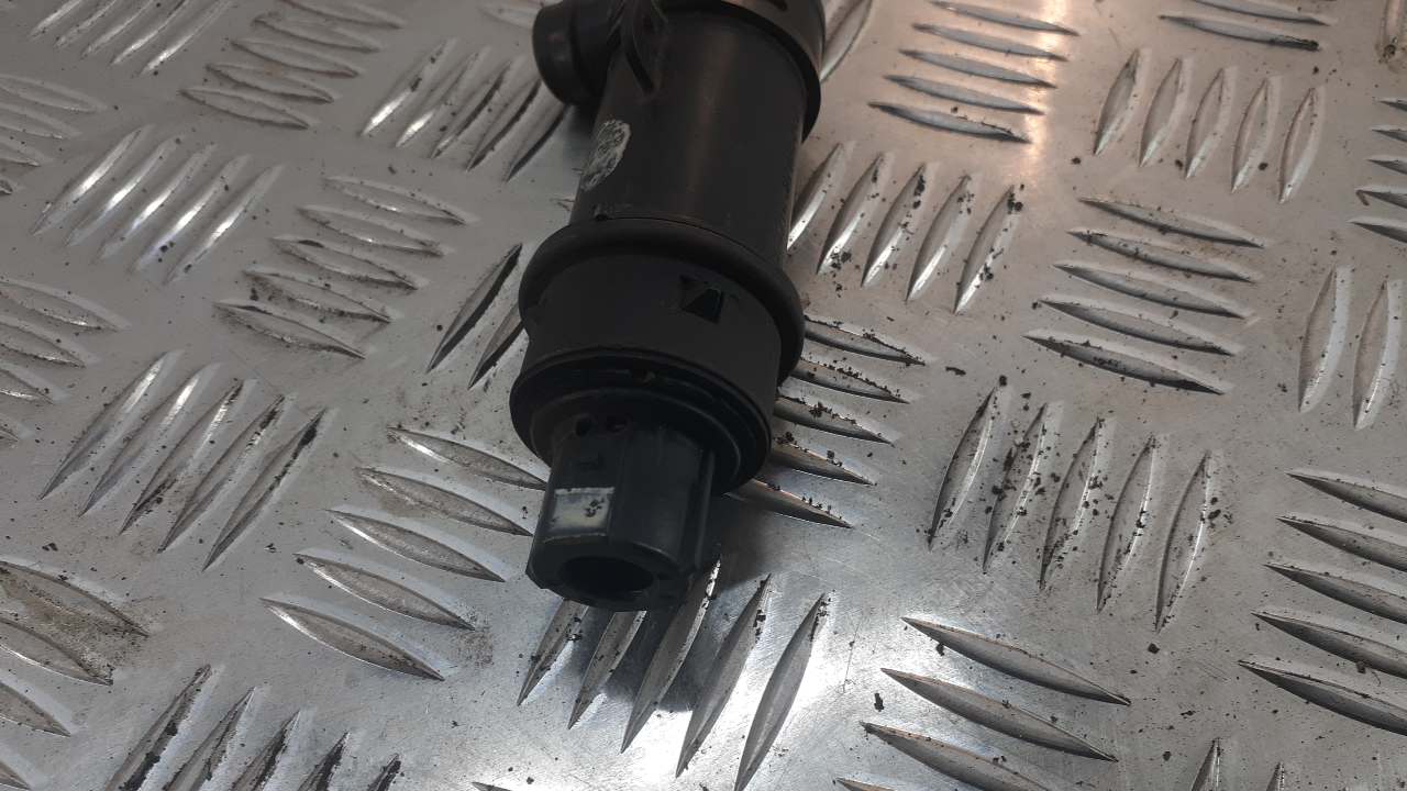 Форсунка омывателя фары