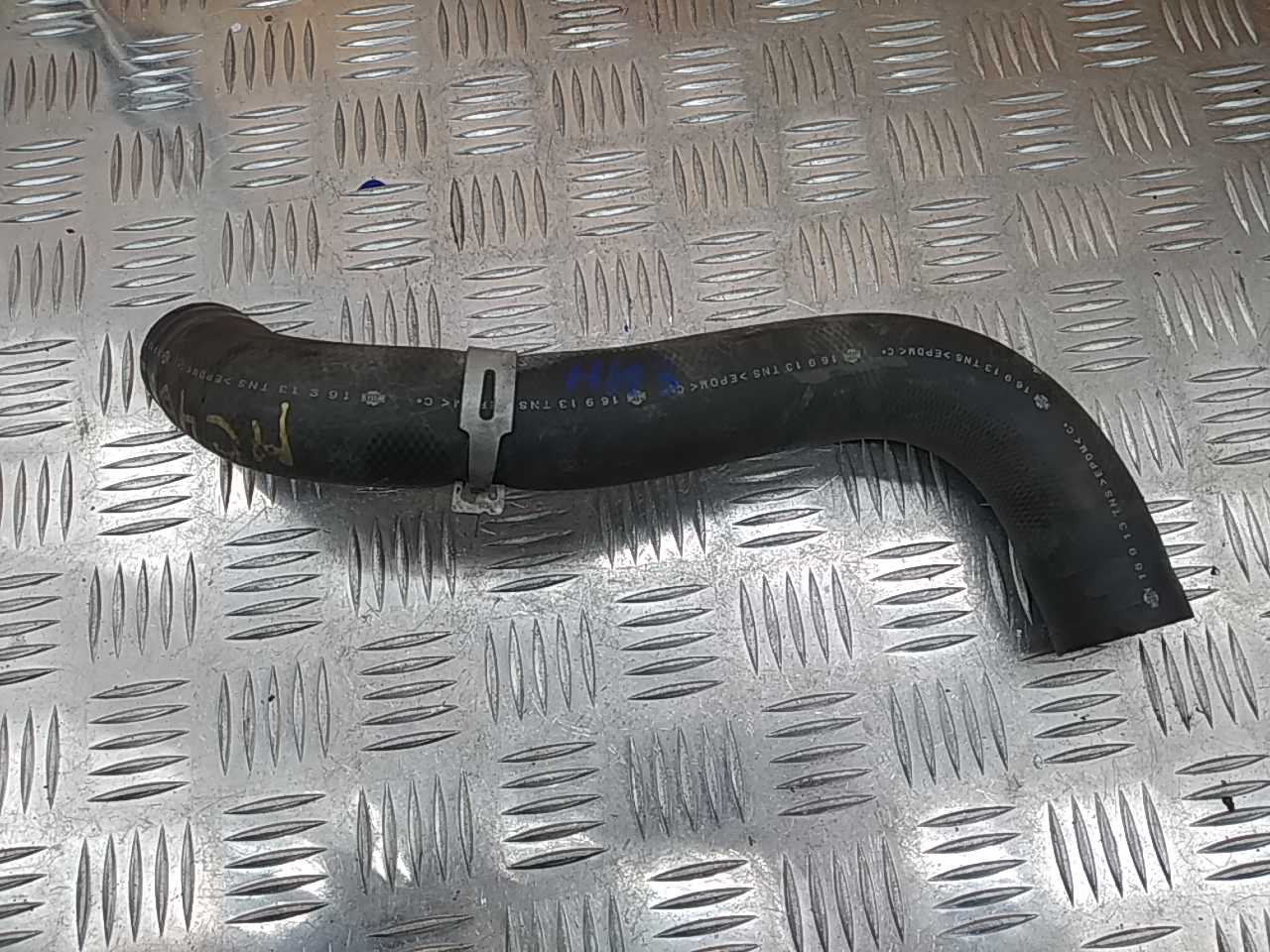 Патрубок радиатора