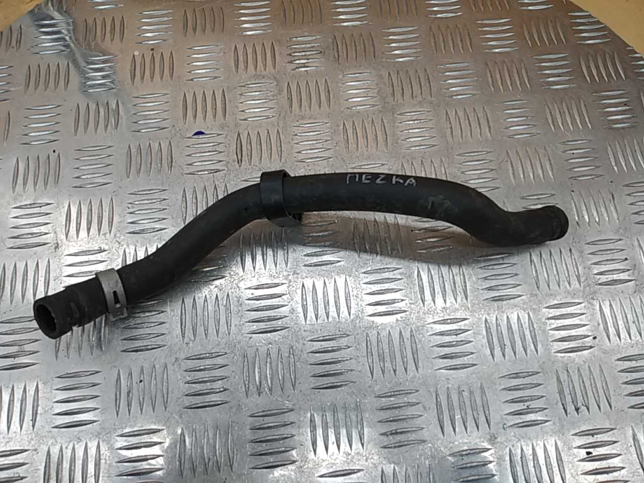 Шланг печки