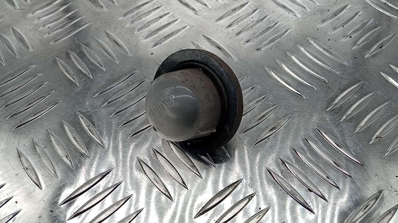Фонарь подсветки номера