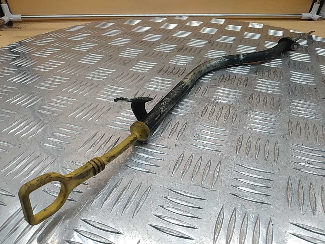 Щуп масляный двигателя