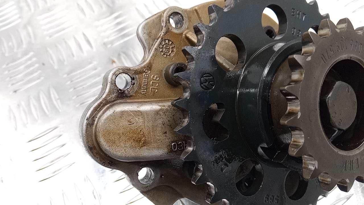 Насос масляный