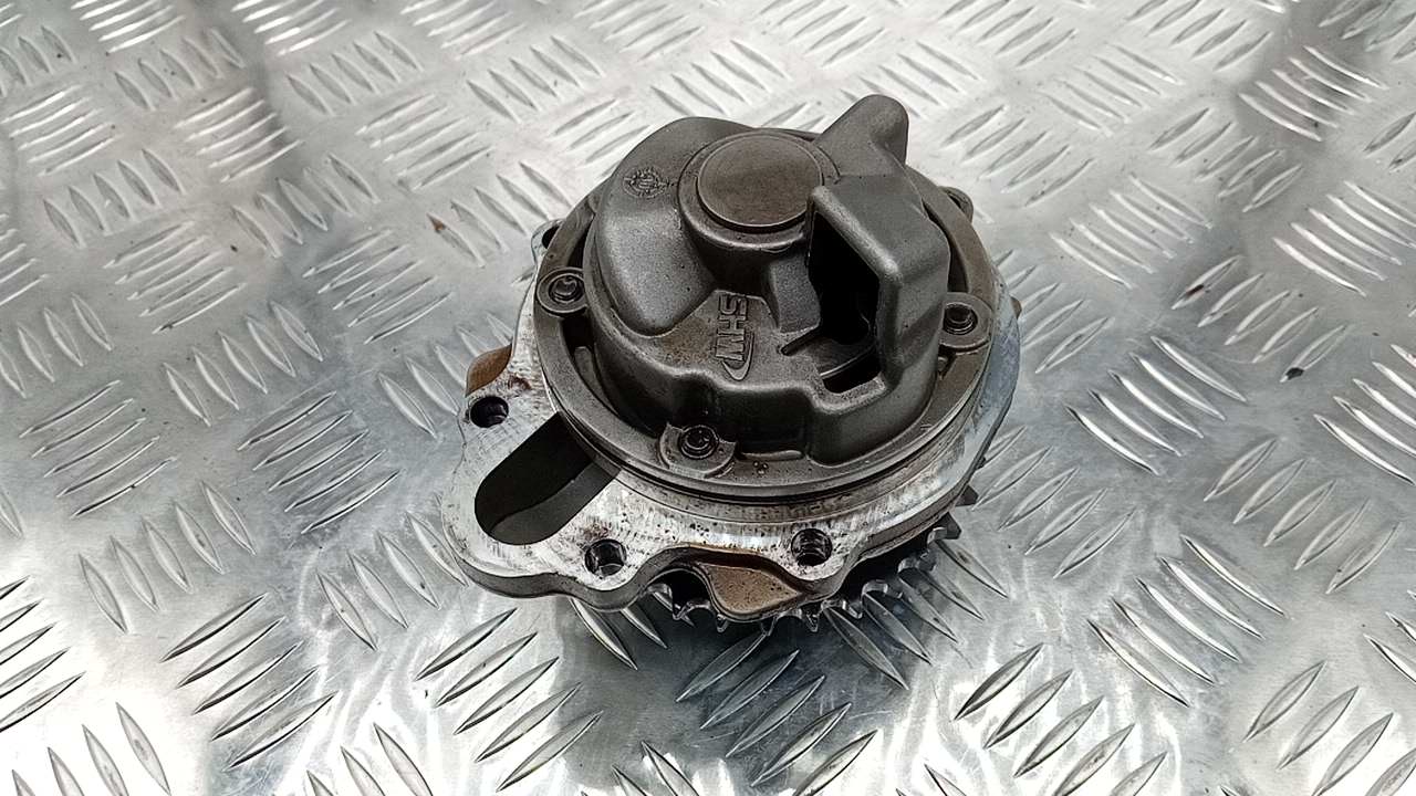 Насос масляный