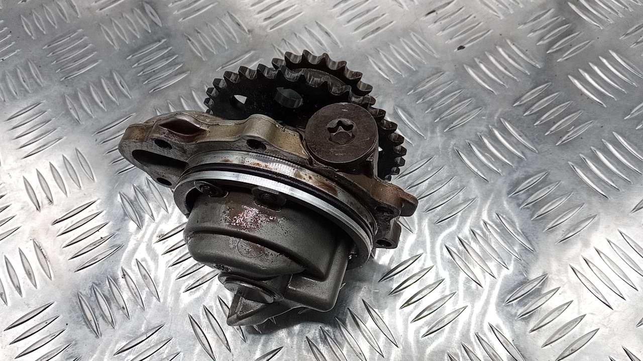 Насос масляный